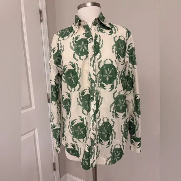 FARM Rio Green Crab Print Button-Up Shirt Size Medium LIKE NEW! Extremely RARE - Picture 1 of 10